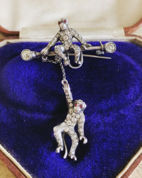 antique sterling silver paste art deco monkey brooch - CATEGORY: ANTIQUE JEWELLERY - DATED 1930