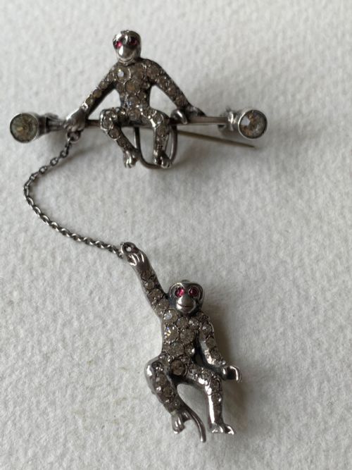 ANTIQUE STERLING SILVER PASTE ART DECO MONKEY BROOCH - ADDITIONAL PHOTO 1