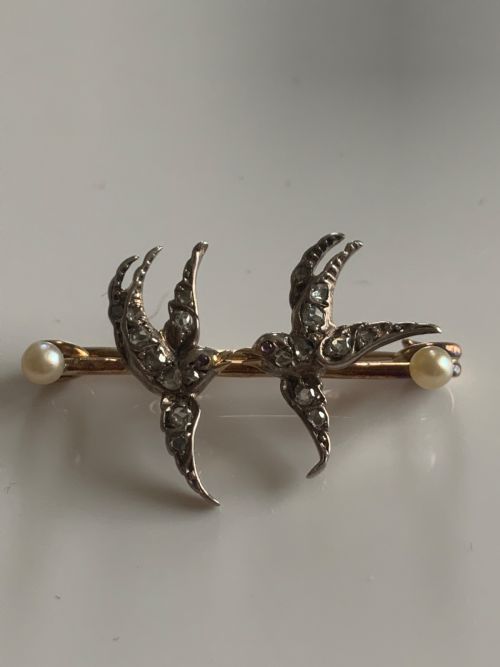 diamond antique swallow brooch - CATEGORY: ANTIQUE JEWELLERY - DATED EDWARDIAN