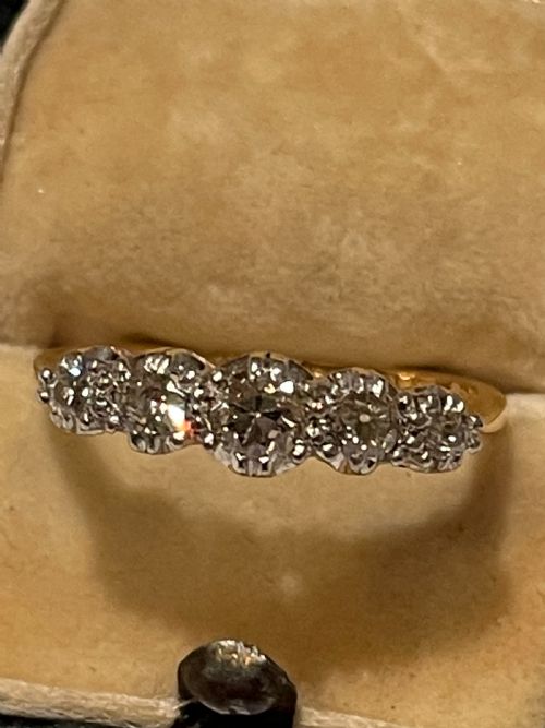 OLD EUROPEAN CUT EARLY 20TH CENTURY FIVE STONE DIAMOND RING - ADDITIONAL PHOTO 1