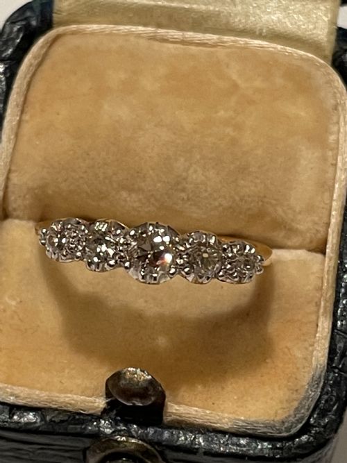 OLD EUROPEAN CUT EARLY 20TH CENTURY FIVE STONE DIAMOND RING - ADDITIONAL PHOTO 2