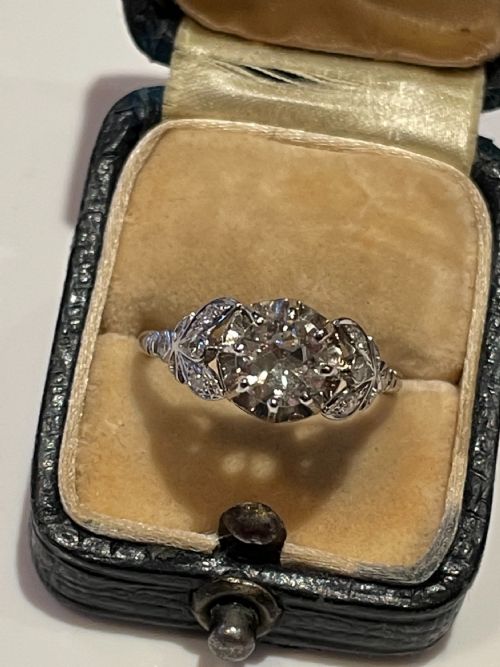 ANTIQUE DIAMOND ENGAGEMENT SOLITAIRE RING - ADDITIONAL PHOTO 4