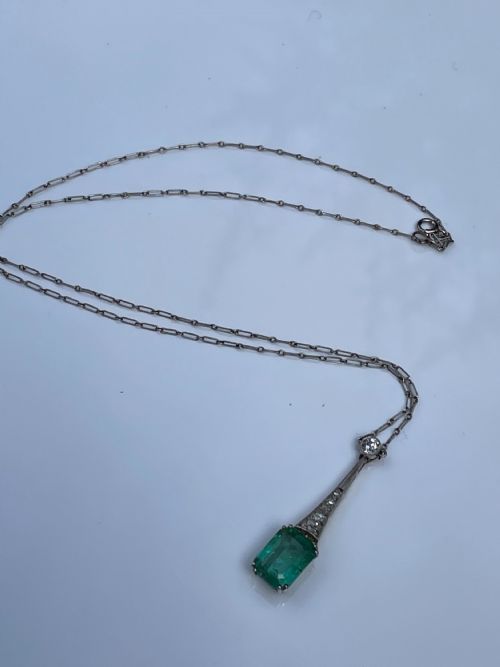 ART DECO EMERALD AND DIAMOND NECKLACE - ADDITIONAL PHOTO 7