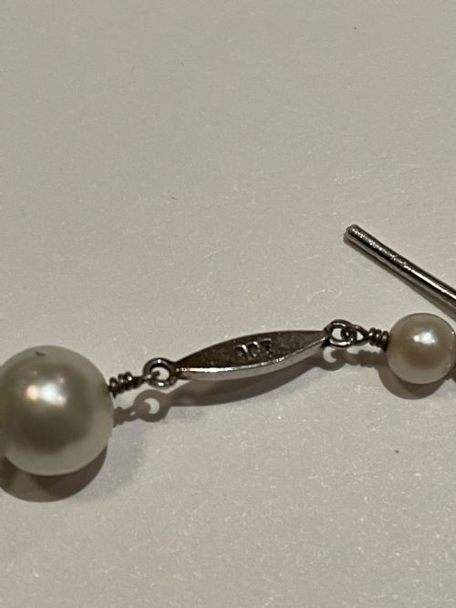 EDWARDIAN JADEITE AND PEARL 9CT GOLD EARRINGS - ADDITIONAL PHOTO 2