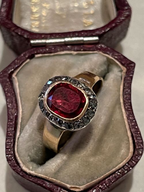 georgian rose cut diamond and garnet ring 18ct - CATEGORY: ANTIQUE JEWELLERY - DATED GEORGIAN