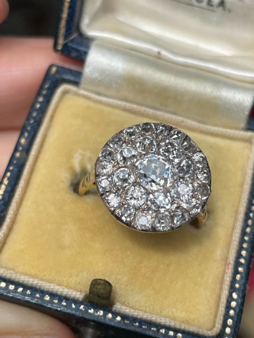 edwardian diamond cluster ring - CATEGORY: ANTIQUE JEWELLERY - DATED EDWARDIAN