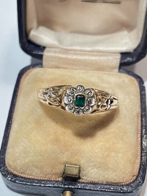 GEORGIAN DIAMOND AND EMERALD RING - ADDITIONAL PHOTO 3