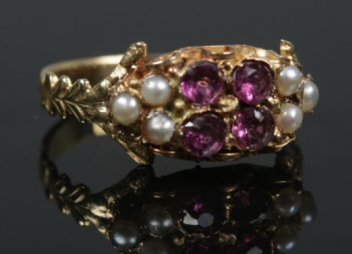 victorian almandine garnet and seed pearl ring - CATEGORY: ANTIQUE JEWELLERY - DATED GEORGIAN