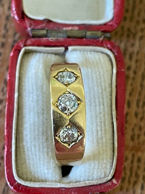 VICTORIAN 18CT GOLD DIAMOND SET GYPSY RING - ADDITIONAL PHOTO 3
