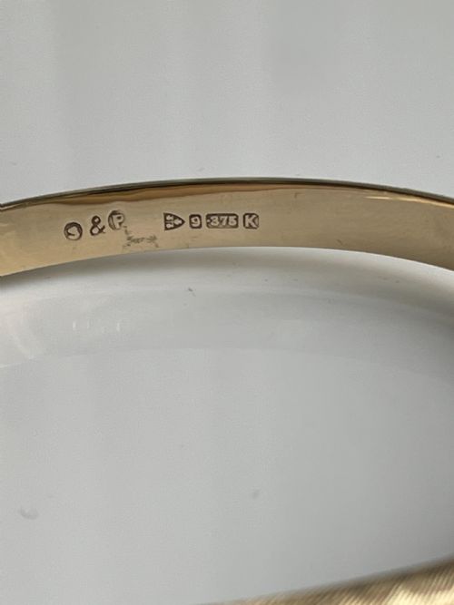 9CT GOLD STAR ETCHED SMITH AND PEPPER BANGLE - ADDITIONAL PHOTO 2