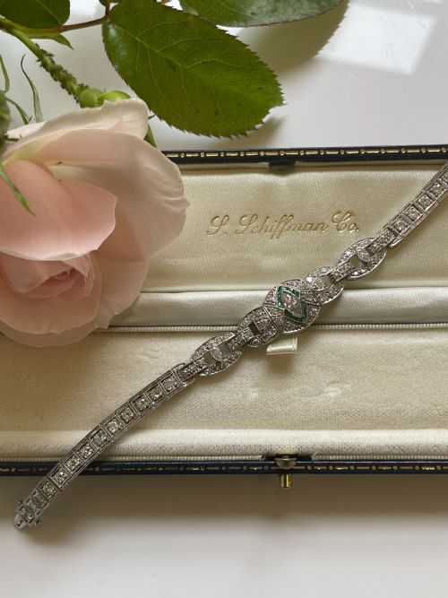 ART DECO EMERALD AND DIAMOND PLATINUM BRACELET - ADDITIONAL PHOTO 1