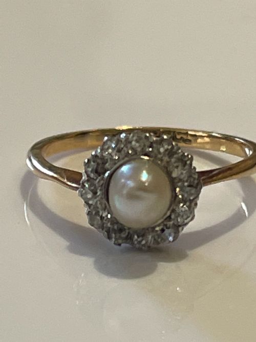 pearl and diamond 18ct gold ring - CATEGORY: ANTIQUE JEWELLERY - DATED 1910