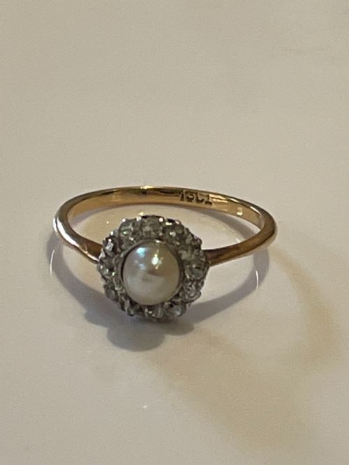 PEARL AND DIAMOND 18CT GOLD RING - ADDITIONAL PHOTO 3
