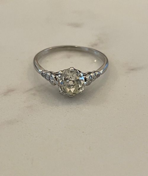 ANTIQUE MINE CUT DIAMOND ENGAGEMENT RING - ADDITIONAL PHOTO 9