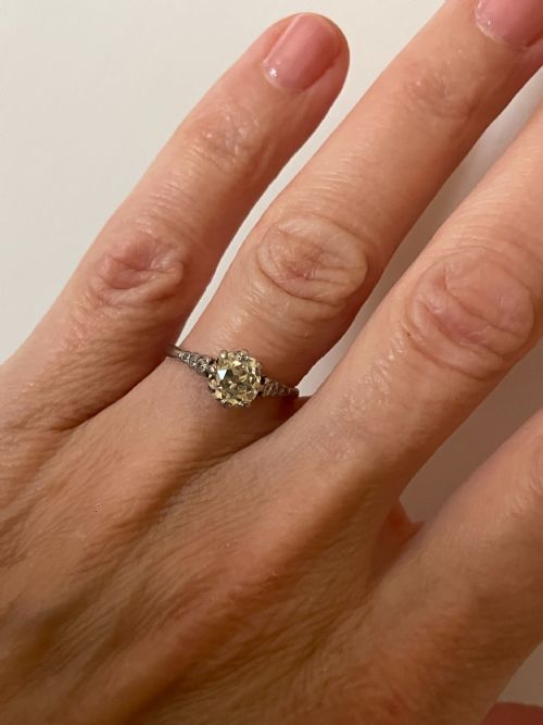 ANTIQUE MINE CUT DIAMOND ENGAGEMENT RING - ADDITIONAL PHOTO 5