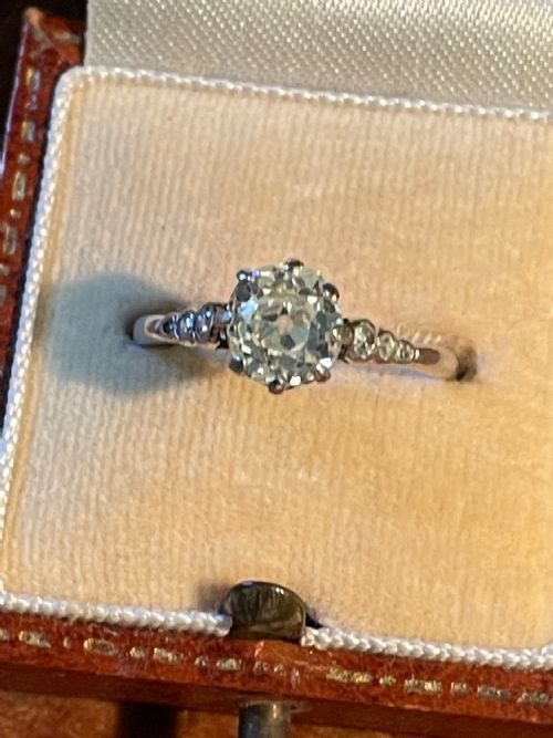 ANTIQUE MINE CUT DIAMOND ENGAGEMENT RING - ADDITIONAL PHOTO 11