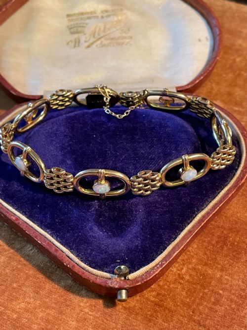 edwardian deakin and francis opal bracelet - CATEGORY: ANTIQUE JEWELLERY - DATED EDWARDIAN