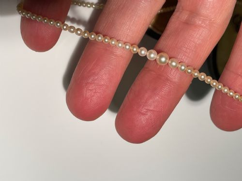EARLY 20TH CENTURY NATURAL PEARL NECKLACE - ADDITIONAL PHOTO 3
