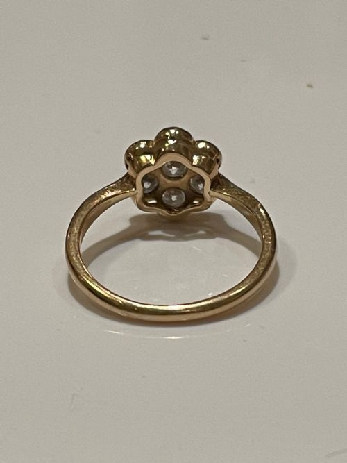 EARLY 20TH CENTURY OLD CUT DIAMOND PLATINUM AND 18CT GOLD RING - ADDITIONAL PHOTO 3