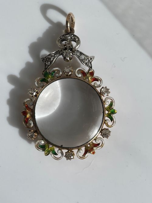 EDWARDIAN DIAMOND AND ENAMEL OPEN LOCKET - ADDITIONAL PHOTO 3