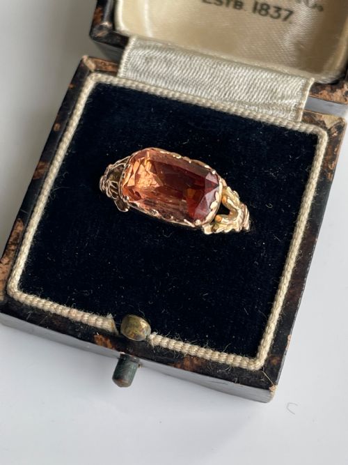 LATE GEORGIAN IMPERIAL TOPAZ RING - ADDITIONAL PHOTO 1