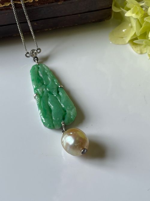 JADEITE PEARL AND DIAMOND NECKLACE - ADDITIONAL PHOTO 1