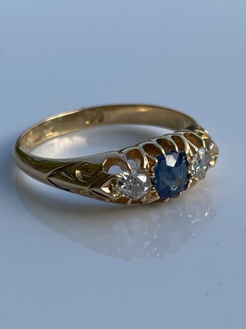 NATURAL CEYLON SAPPHIRE AND DIAMOND EDWARDIAN RING - ADDITIONAL PHOTO 2