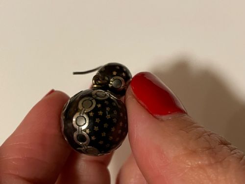VICTORIAN PIQUE TORTOISESHELL EARRINGS - ADDITIONAL PHOTO 8