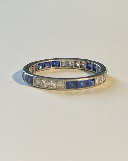 ART DECO CORNFLOWER BLUE SAPPHIRE AND DIAMOND ETERNITY RING SIZE L 12 - ADDITIONAL PHOTO 1