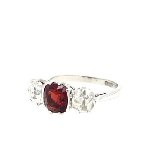ANTIQUE DIAMOND AND NATURAL RED SPINEL ENGAGEMENT RING - ADDITIONAL PHOTO 2