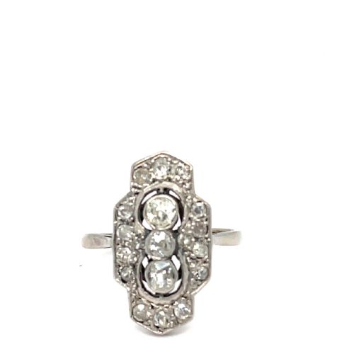 AN EDWARDIAN PANEL RING - ADDITIONAL PHOTO 1