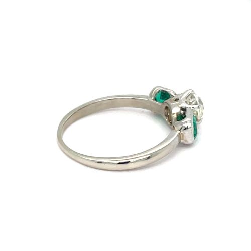 ANTIQUE DIAMOND AND EMERALD THREE STONE ENGAGEMENT RING - ADDITIONAL PHOTO 4