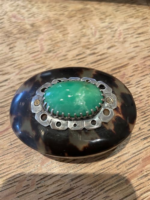 ANTIQUE TORTOISESHELL JADEITE AND SILVER TRINKET BOX - ADDITIONAL PHOTO 2