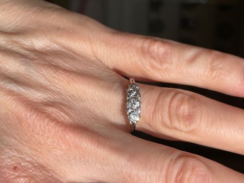 DIAMOND AND PLATINUM RING - ADDITIONAL PHOTO 10