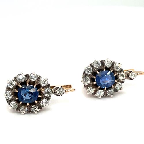 VICTORIAN NATURAL SAPPHIRE AND DIAMOND FRENCH EARRINGS CIRCA 1890 IN A VAN ARPLES BOX - ADDITIONAL PHOTO 2