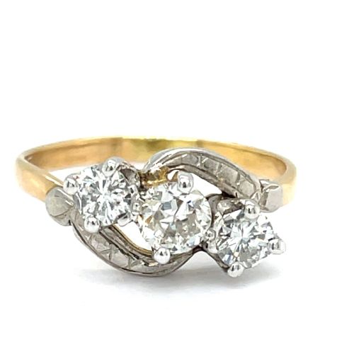 THREE STONE DIAMOND 1940S RING - ADDITIONAL PHOTO 2