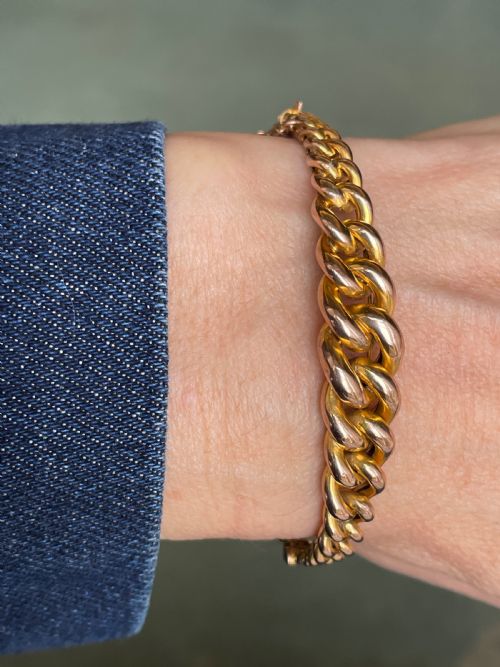 VICTORIAN 9CT GOLD BANGLE - ADDITIONAL PHOTO 3