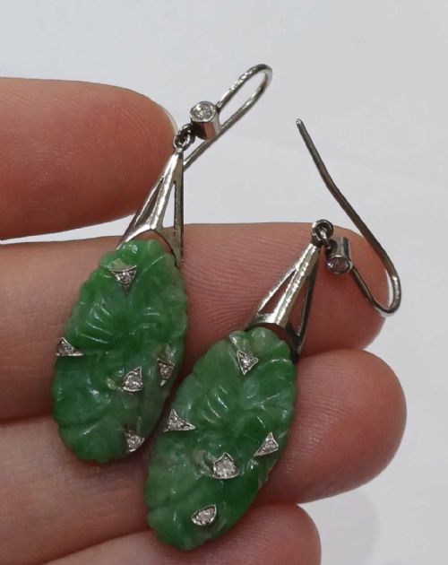 ANTIQUE PLATINUM JADEITE AND DIAMOND ART DECO EARRINGS - ADDITIONAL PHOTO 2
