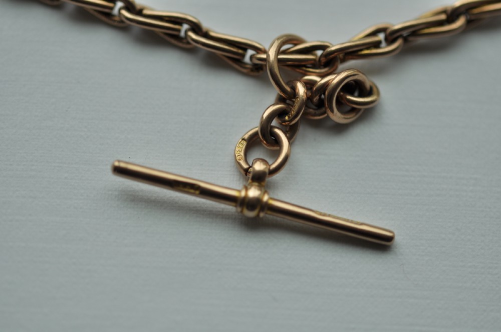 A 9ct Gold Watch Chain View III