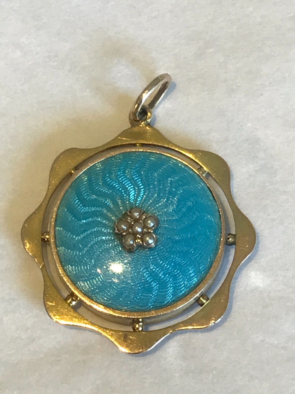 A Victorian 9ct Gold Enamel Picture Locket View IV