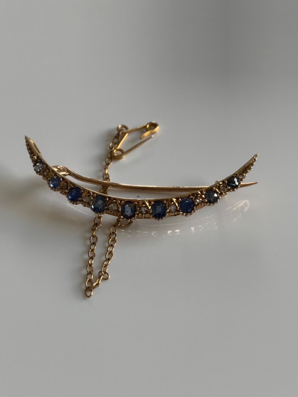 Ceylon Sapphire and Diamond Crescent 15ct Gold Brooch View II