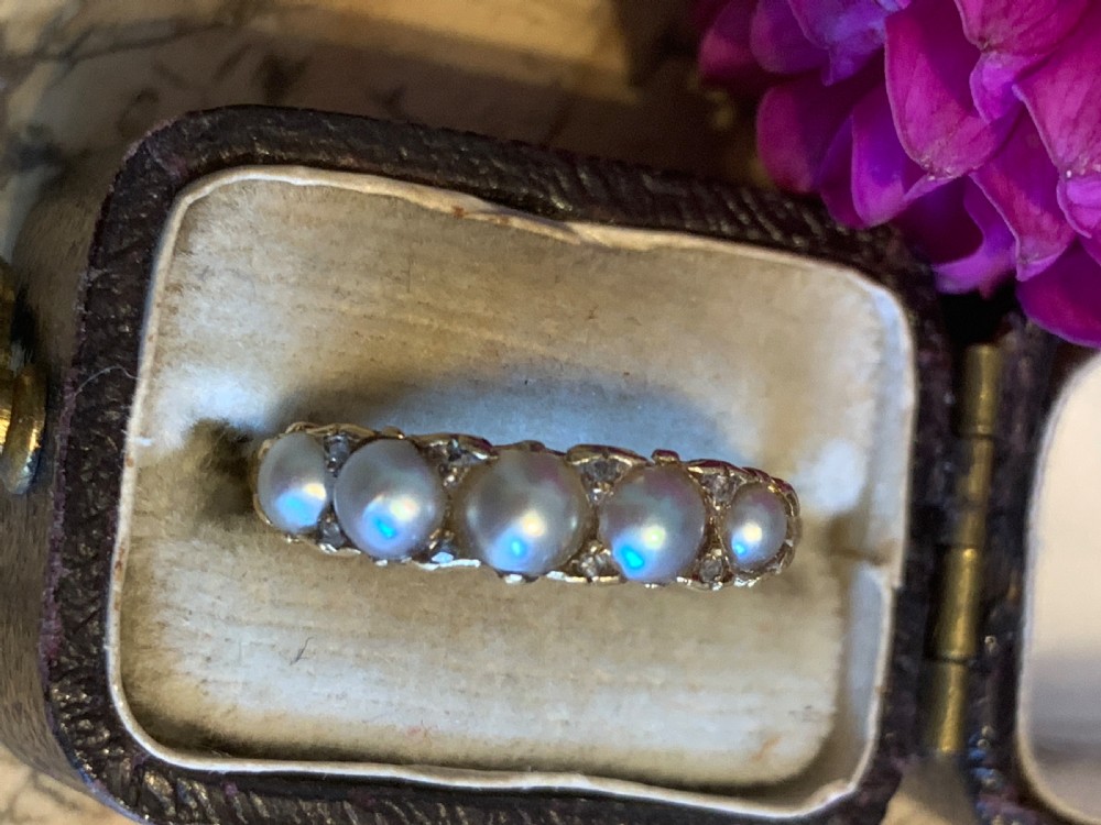 Natural Pearl and Diamond  Victorian  18ct Gold Ring View VII