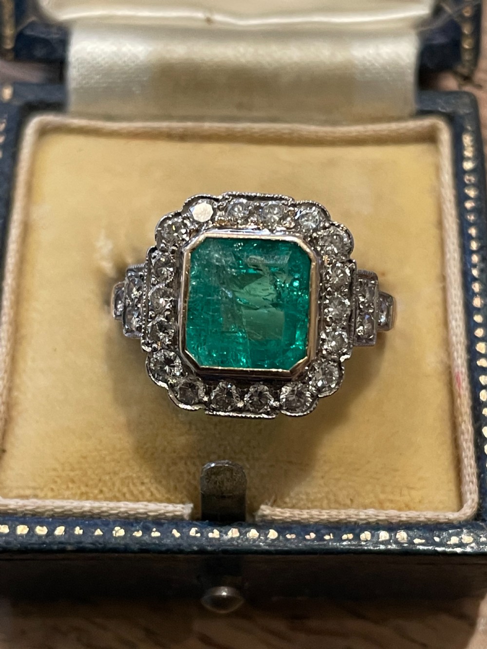 Emerald and Diamond 18ct Gold Ring
