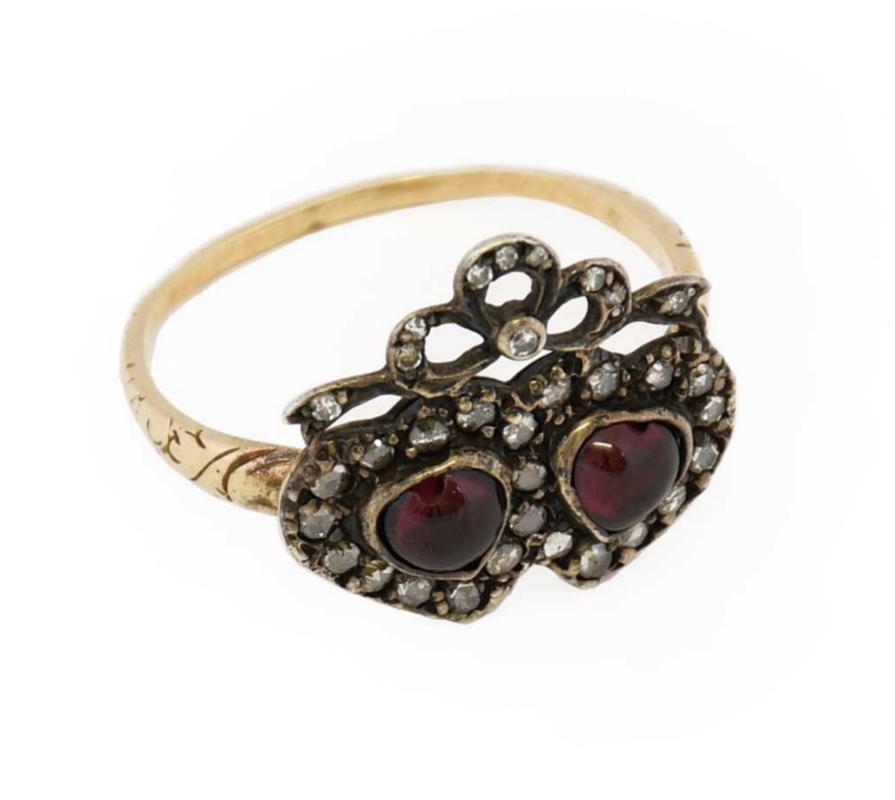 Early Victorian Antique Double Heart 15ct Gold Ring