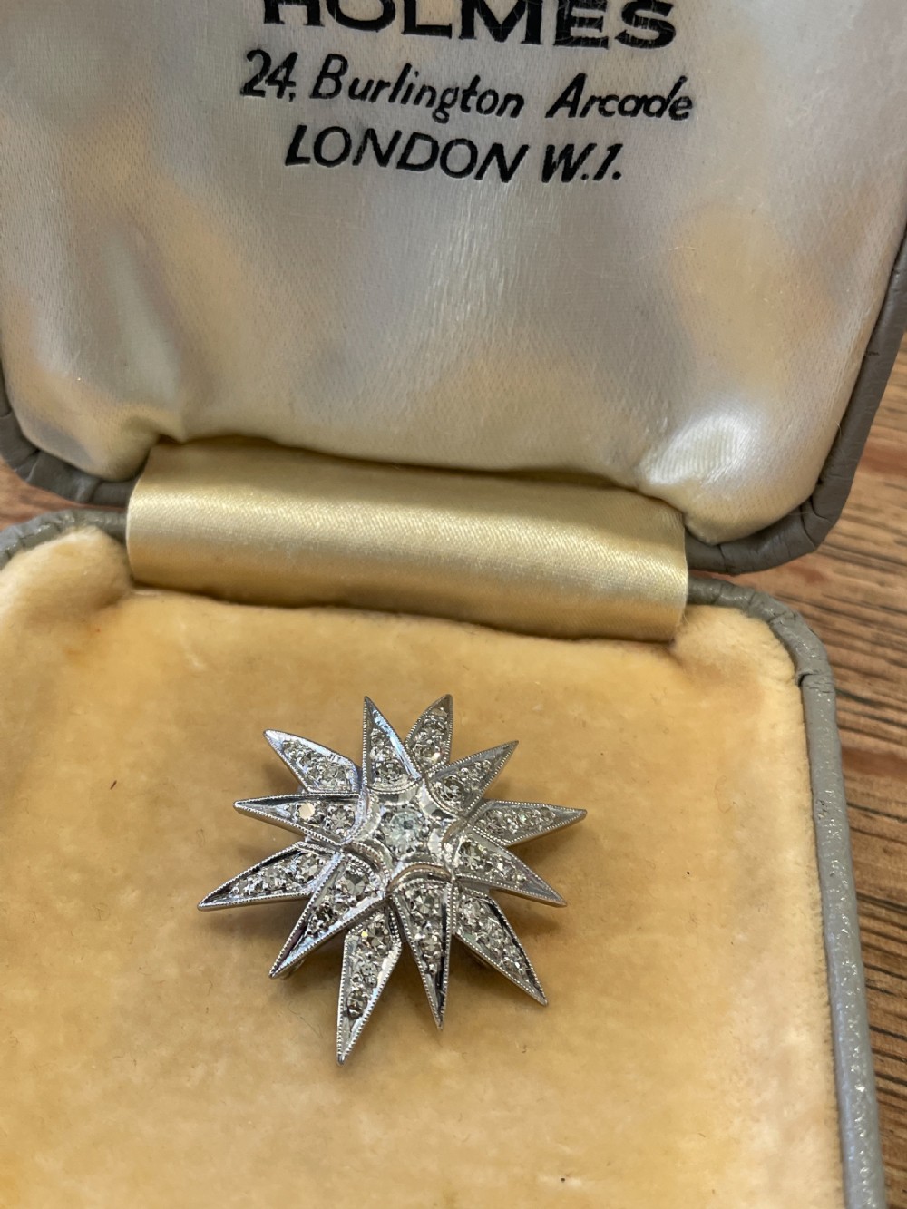 Diamond Platinum set Star Brooch View VII
