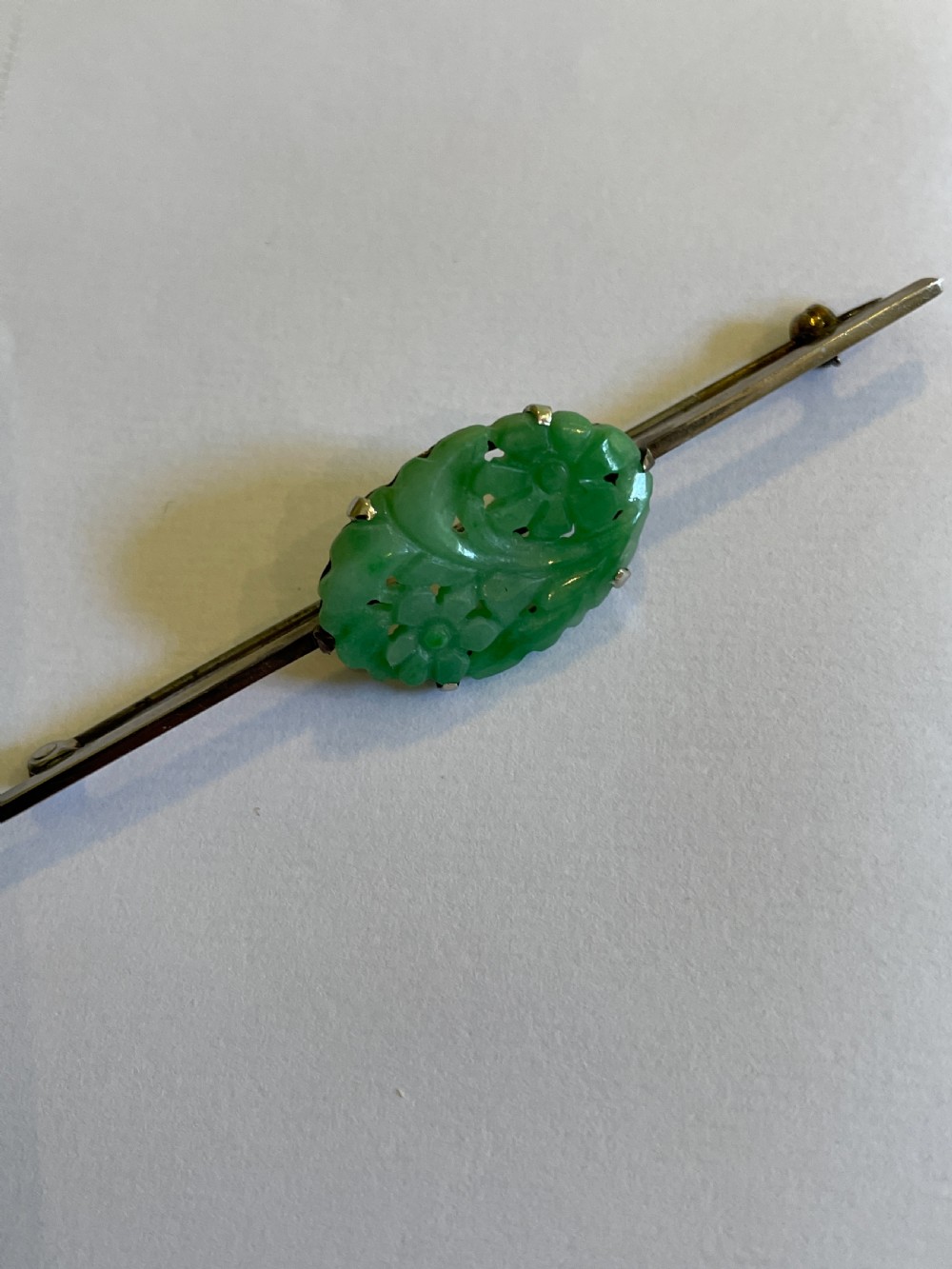 Jade 1930s White Gold Brooch View II