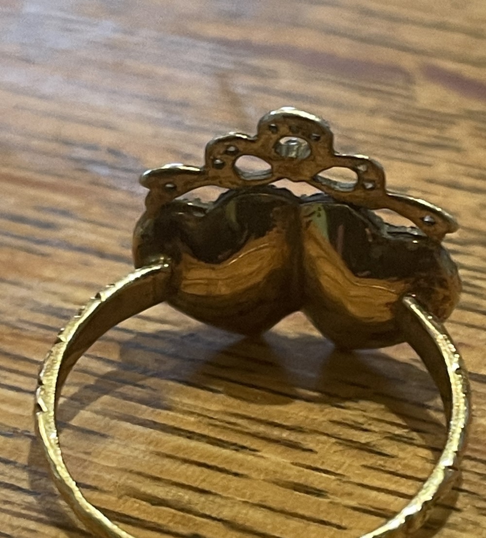 Early Victorian Antique Double Heart 15ct Gold Ring View III