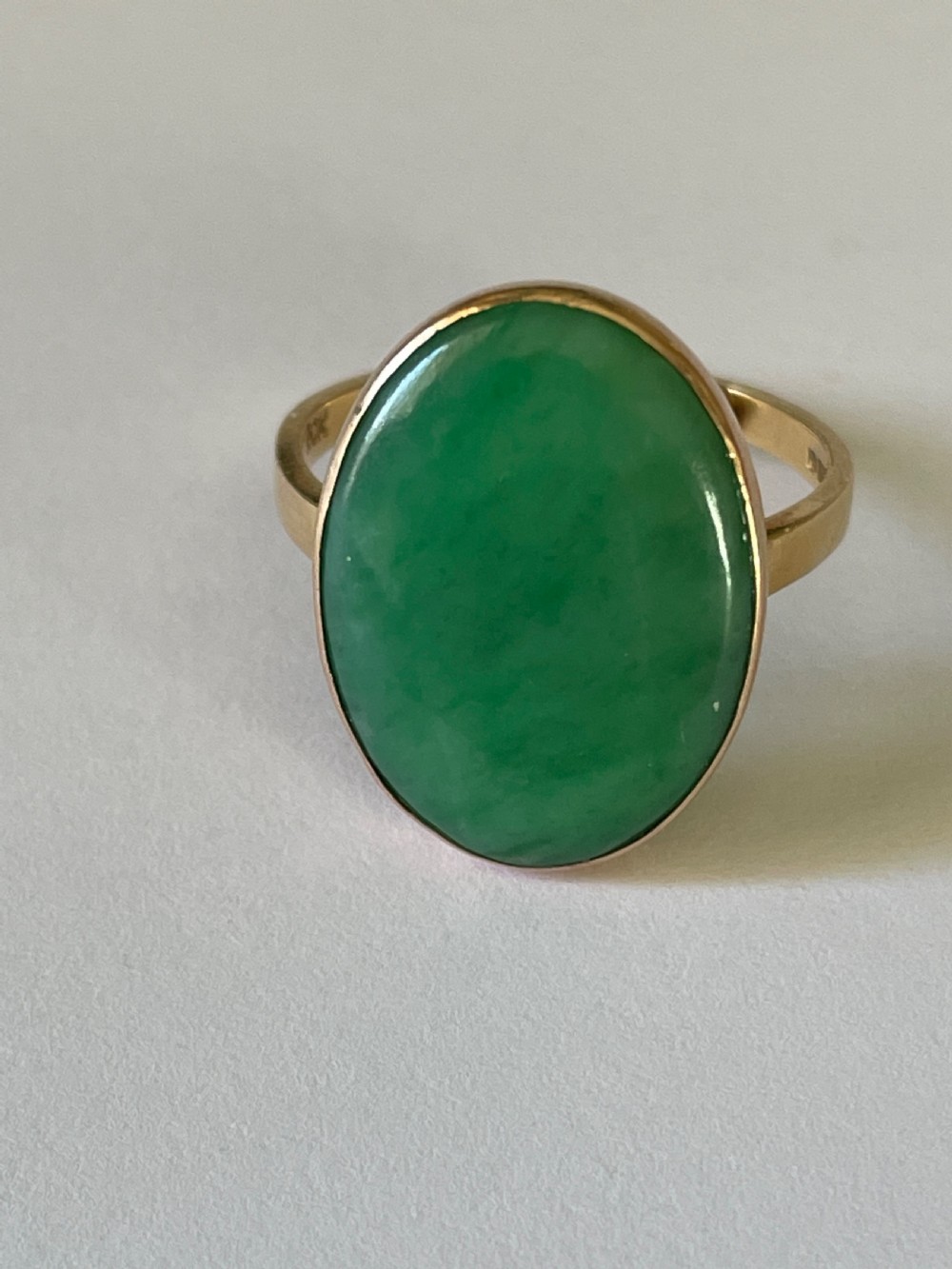 Jadeite 18ct Gold Ring View III