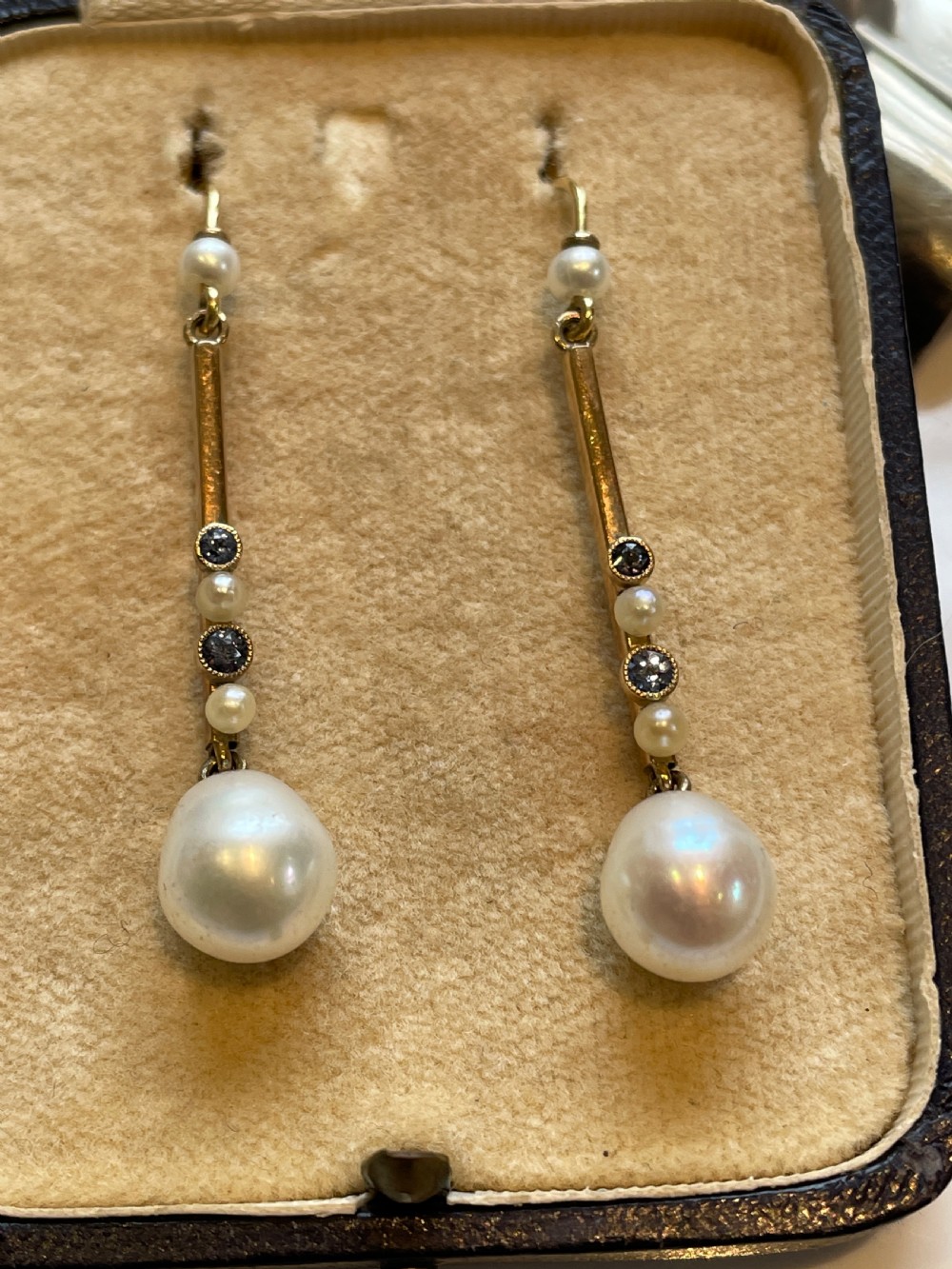 Edwardian Freshwater Cultured Pearl and Ceylon Sapphire Gold Earrings 