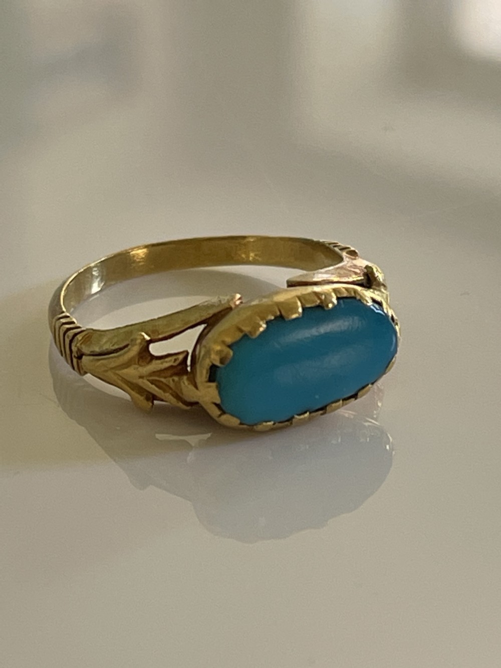 Victorian 18ct Gold Turquoise Cabochon Ring View V